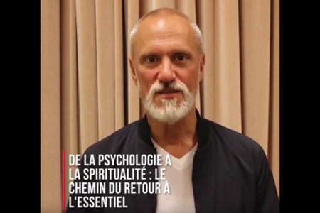 De la psychologie a la spiritualite